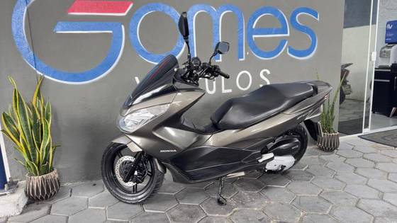 HONDA PCX 
